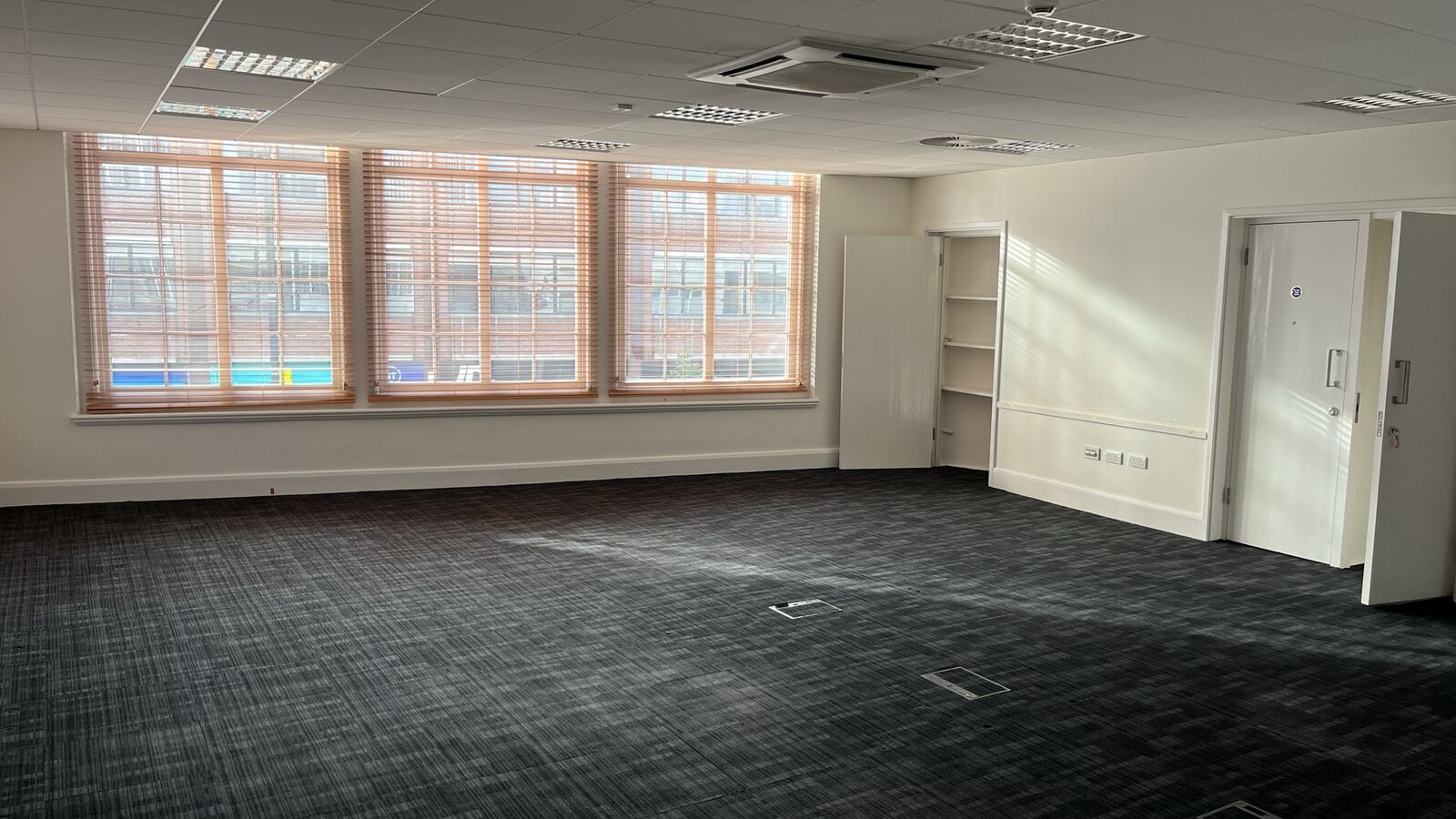 111 High Street, Eltham image