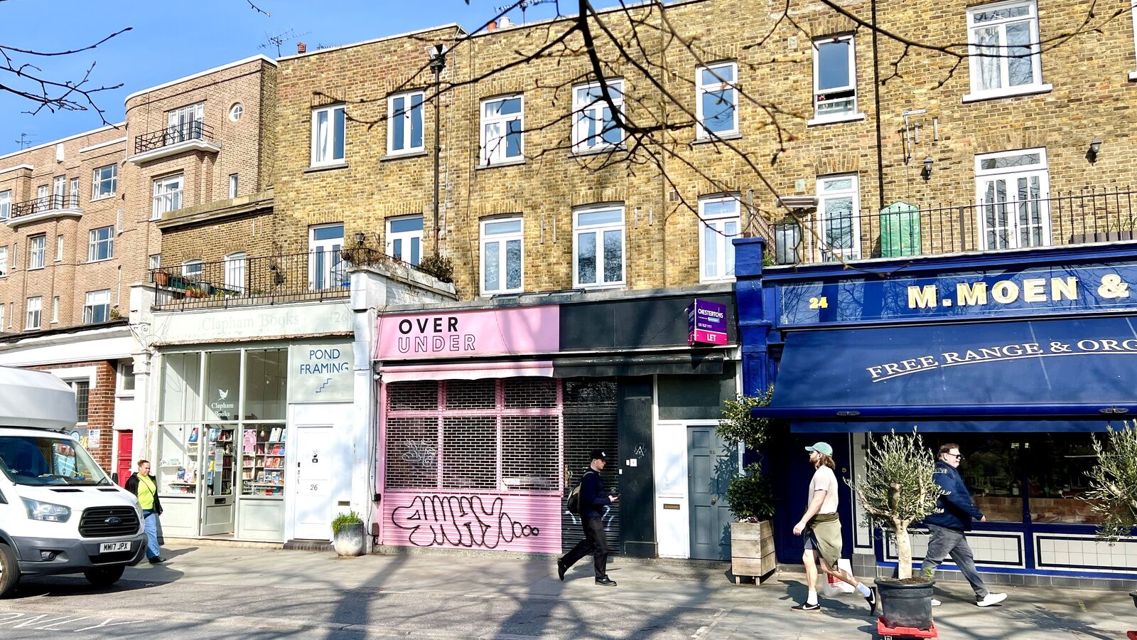 25 The Pavement image