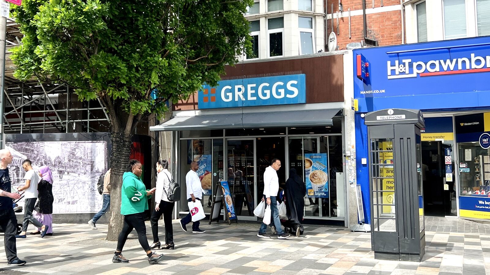 209 High Road image