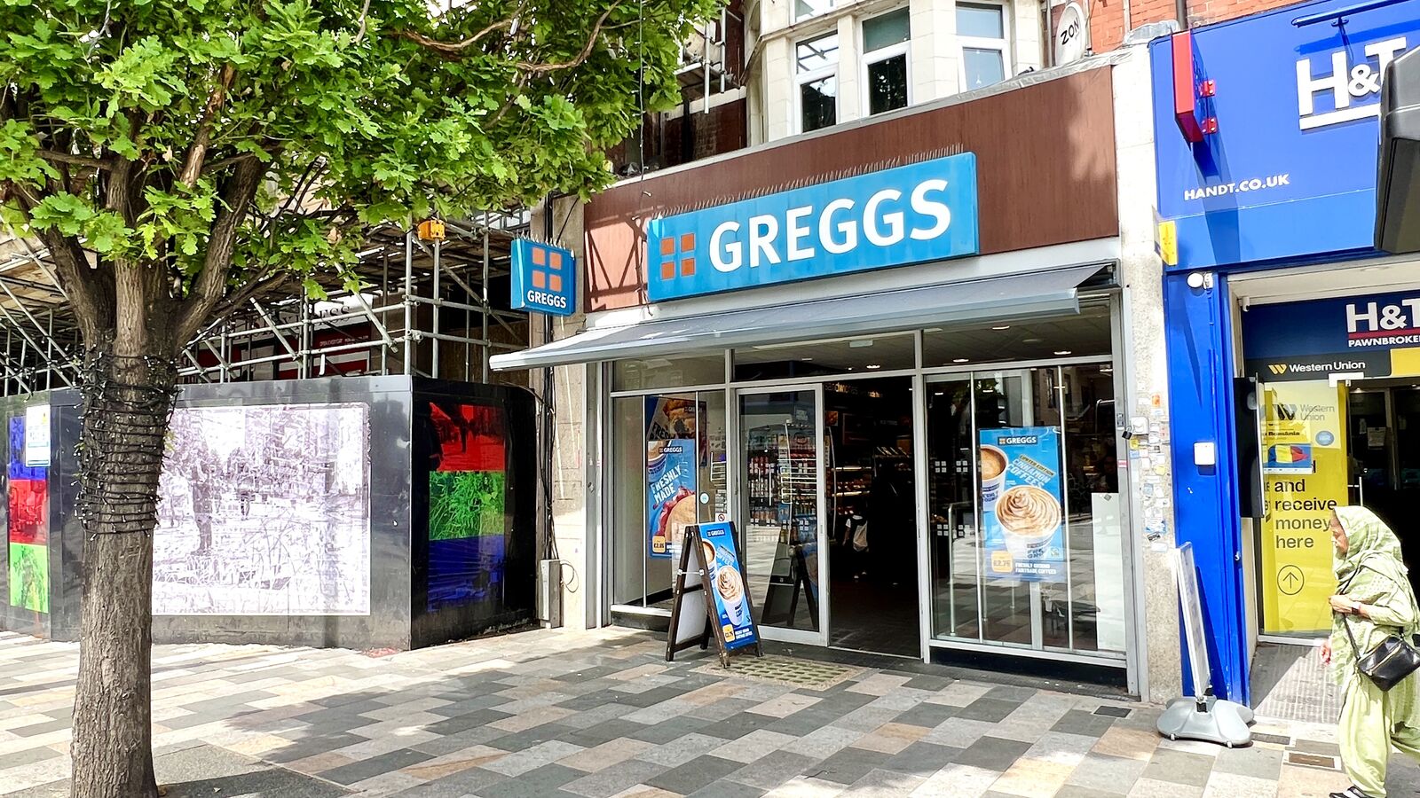 209 High Road image