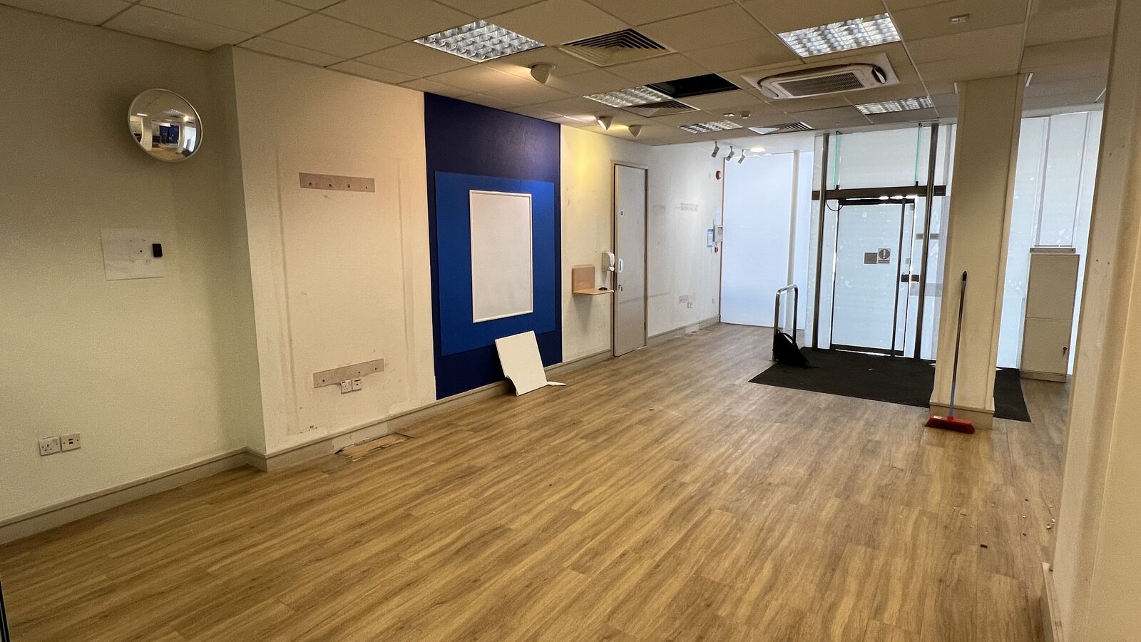 39 High Street image