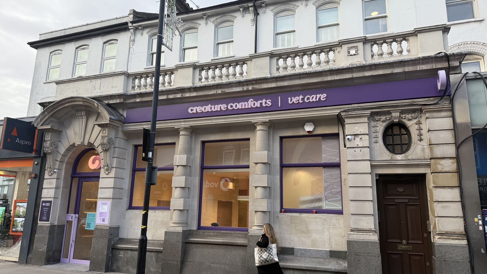 128 Balham High Road image