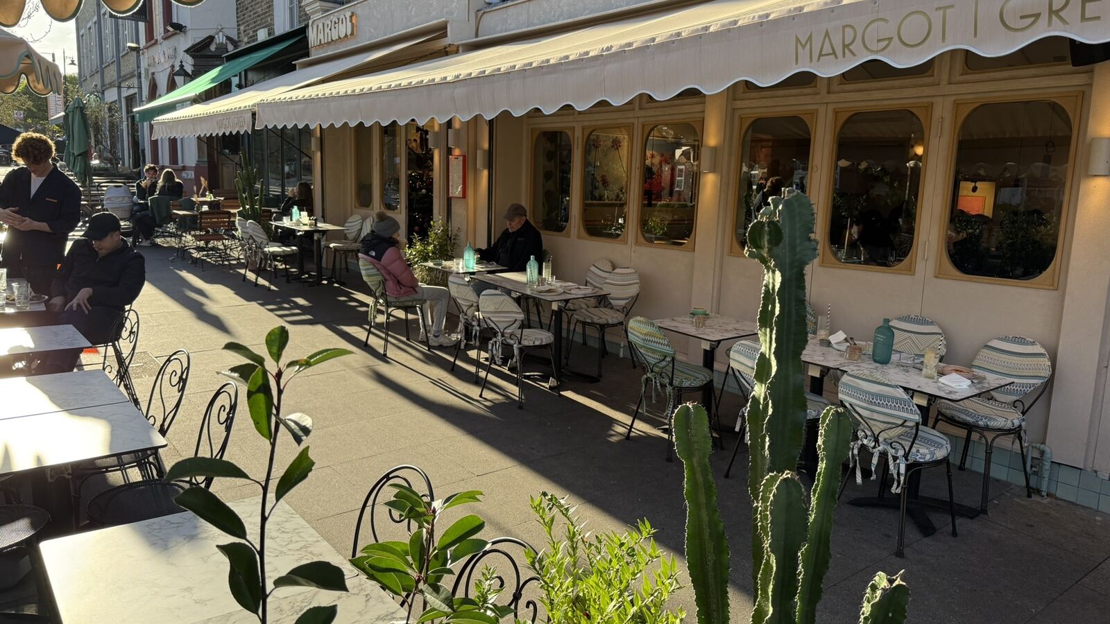 34-36 Old Town image