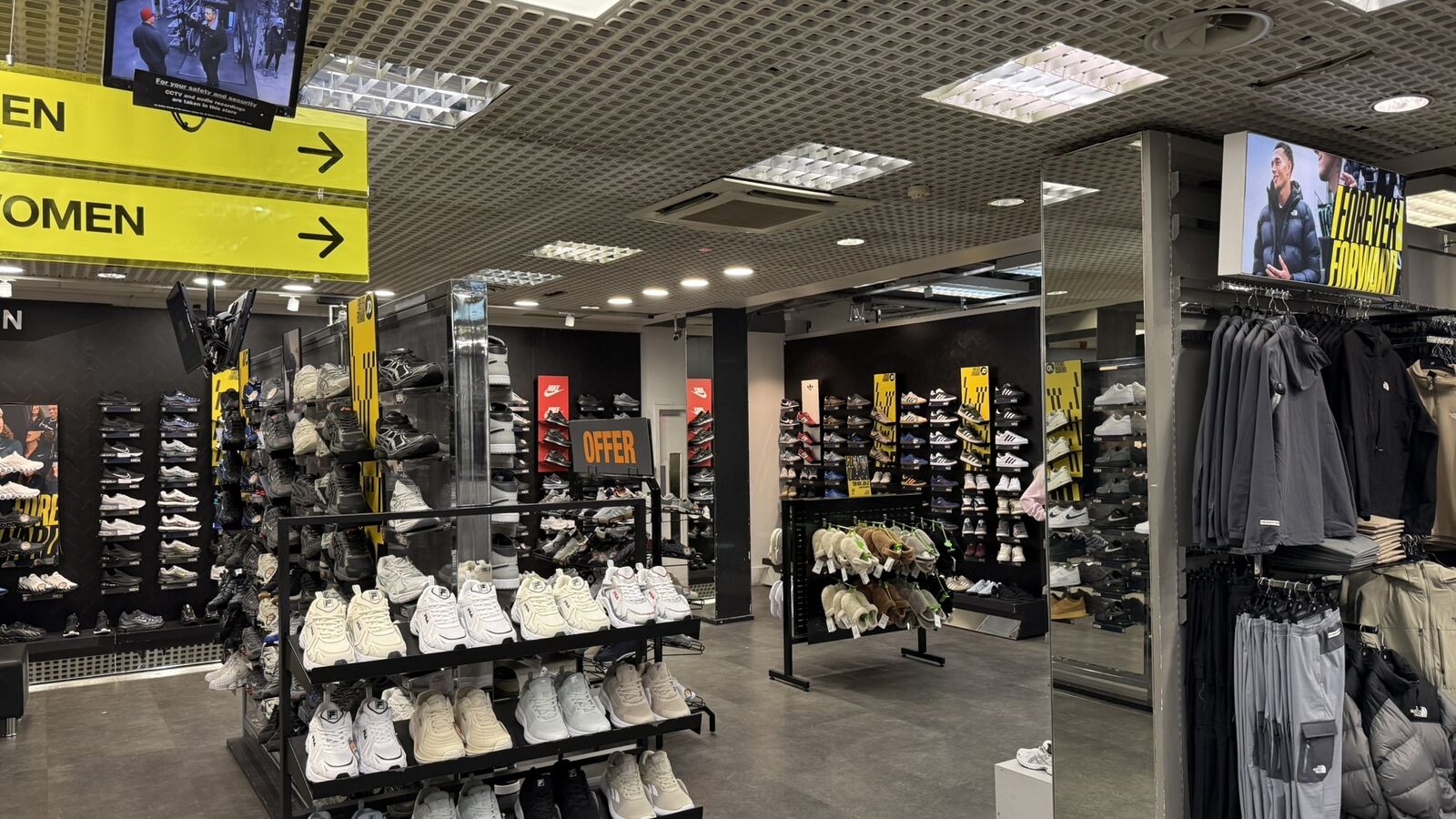 213-219 Camden High Street image